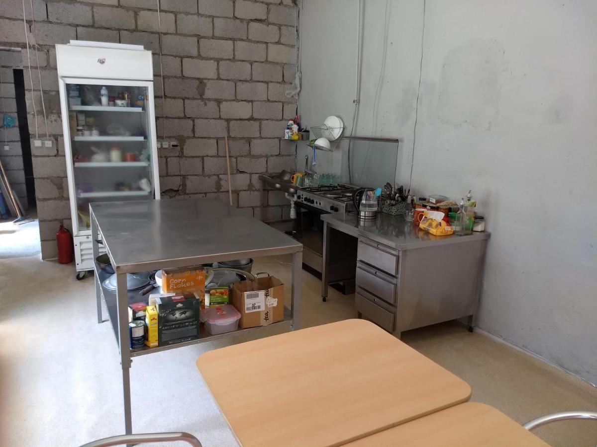 Tumanyan Bathhouse Hostel エクステリア 写真