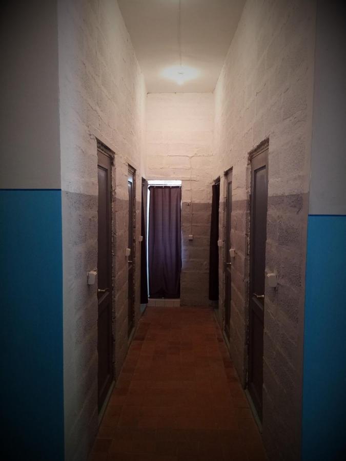 Tumanyan Bathhouse Hostel エクステリア 写真