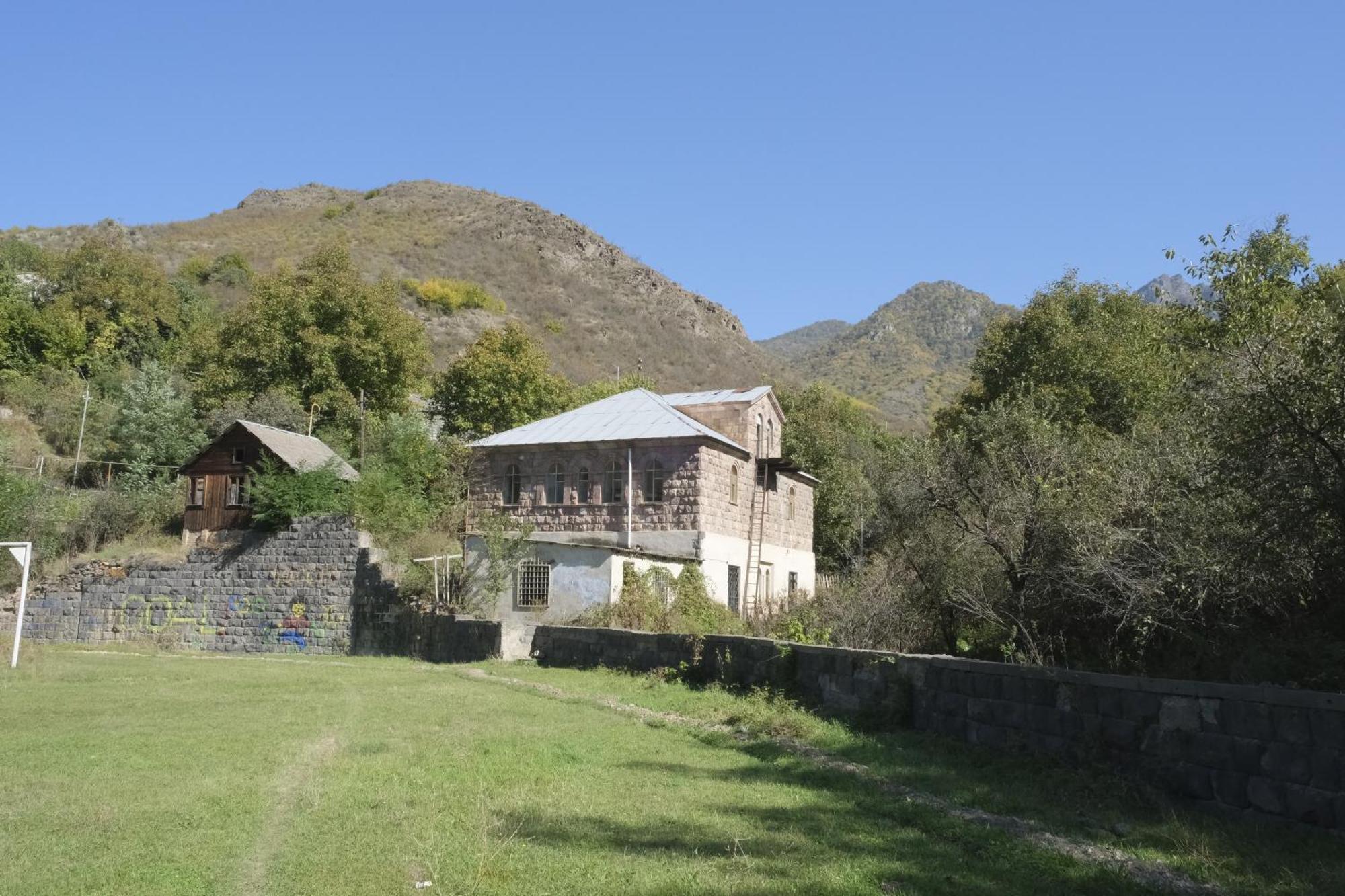 Tumanyan Bathhouse Hostel エクステリア 写真